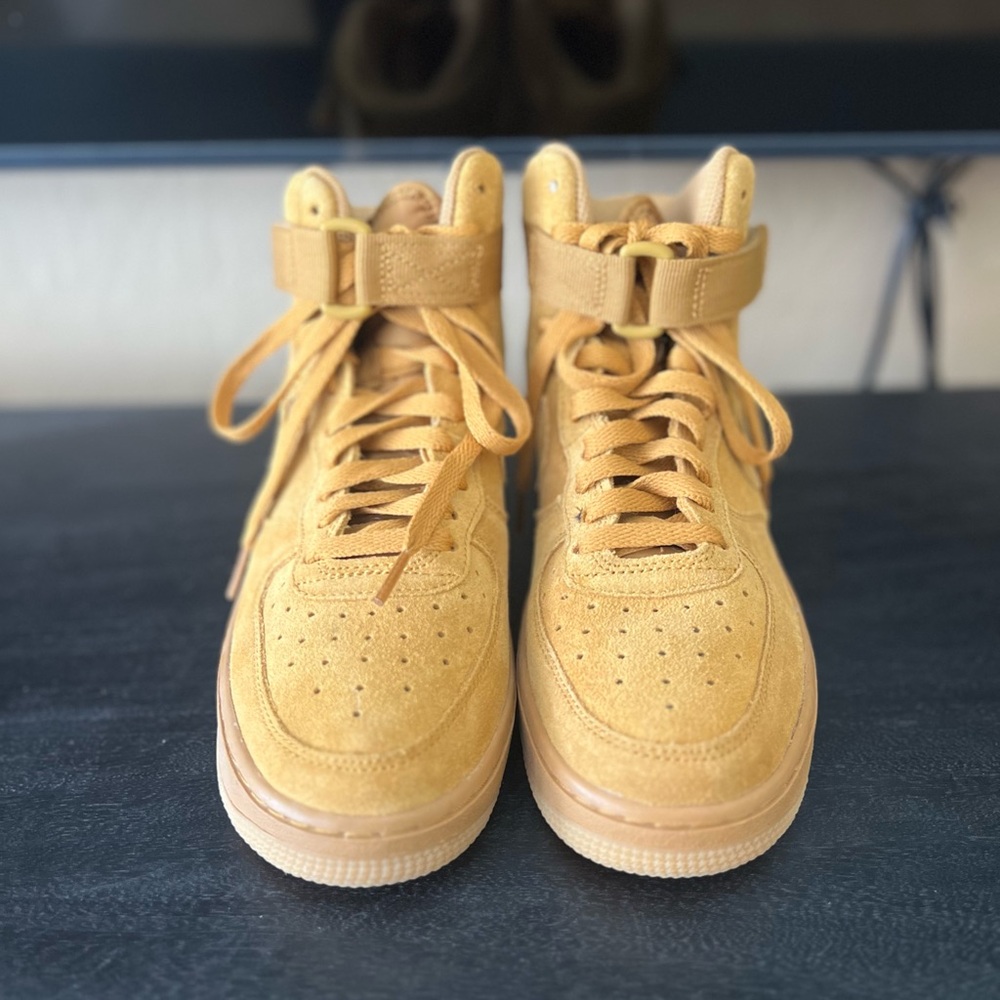 Nike Air Force 1